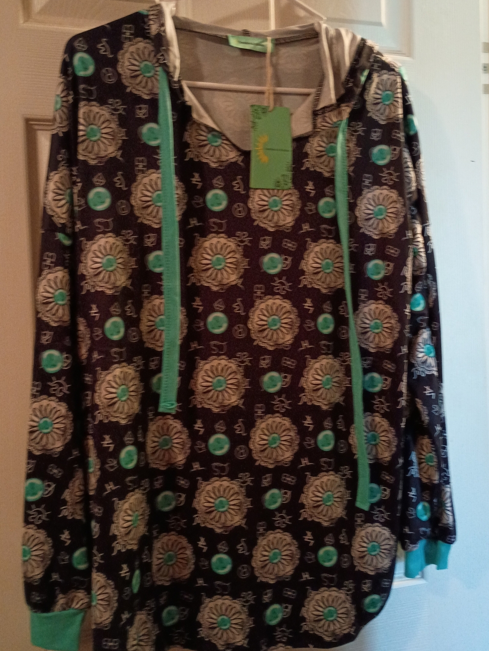 Sunshine & Rodeos Women’s Floral Hoodie Tunic - Teal & Black